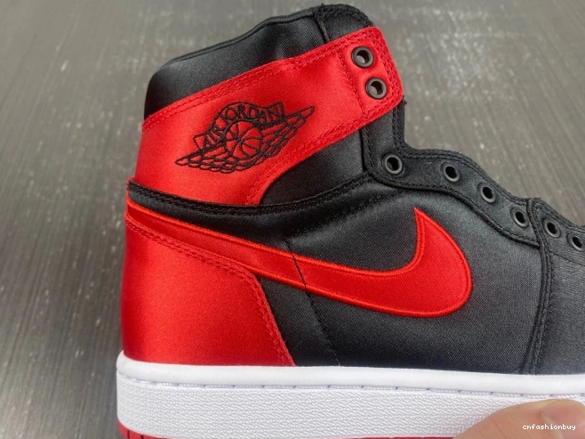 Jordan Bred Satin Air FD4810-061 High 1 OG WMNS 0822